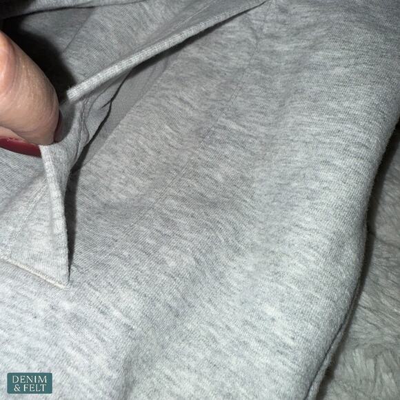 Lululemon Grey Hooded Long Sleeve Pullover Sweatshirt Women’s Size 8 Comfy Fit - Picture 5 of 8